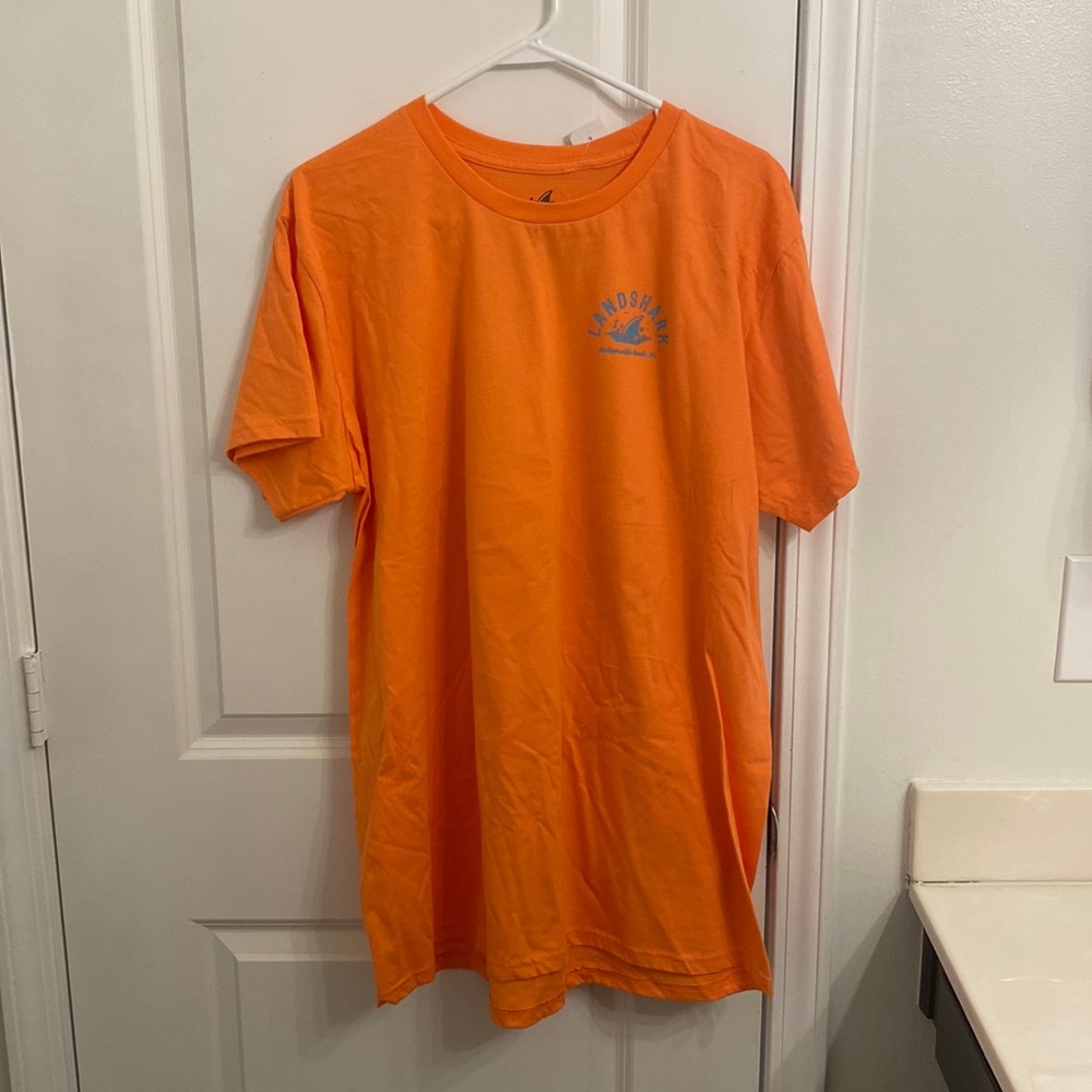 New with tags, the land-shark Margaritaville T-shirt 2X 100% Cotten